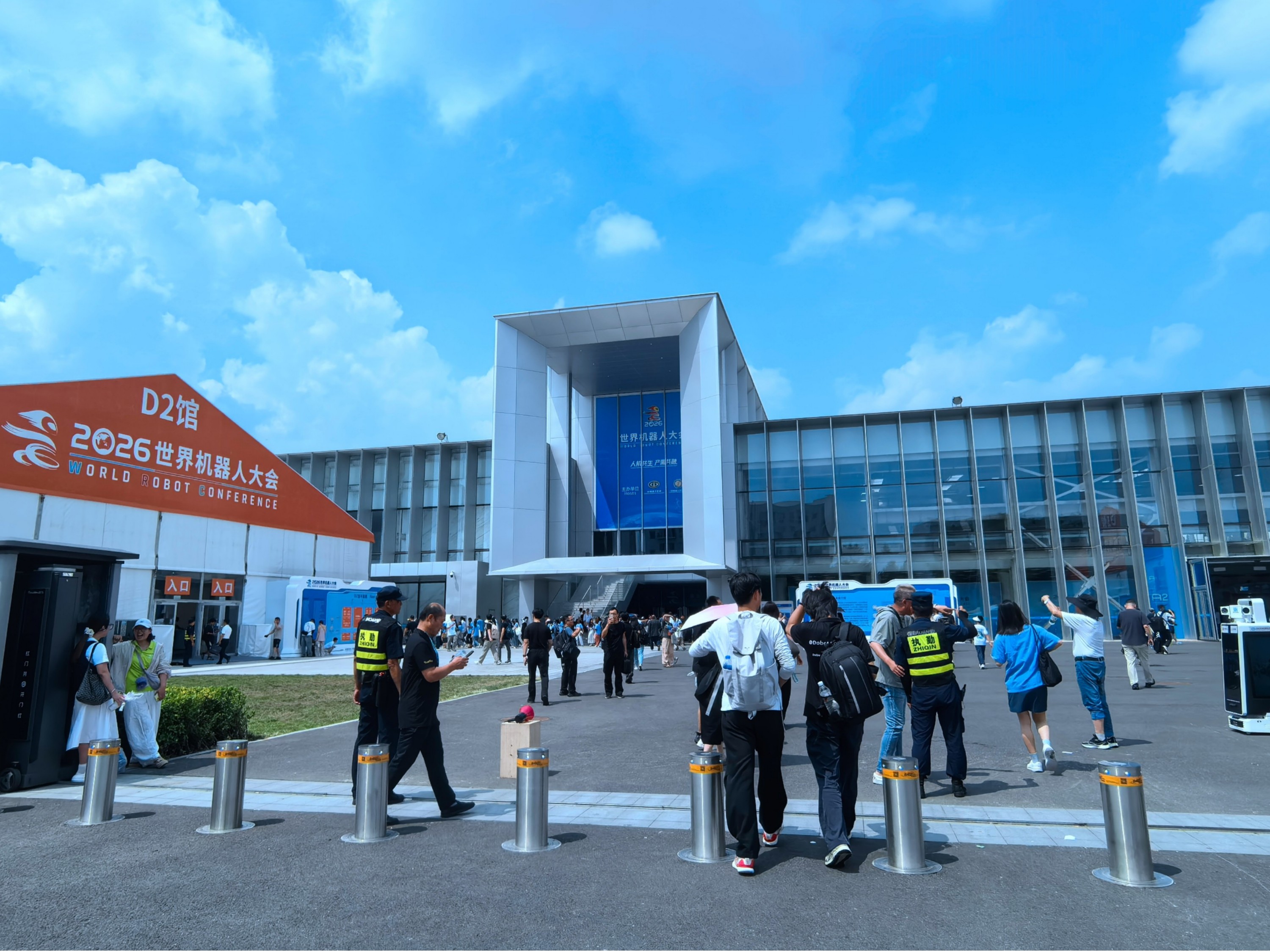 护航2026世界机器人大会，OBE以出入口专业设施与安全方案赋能科技盛会